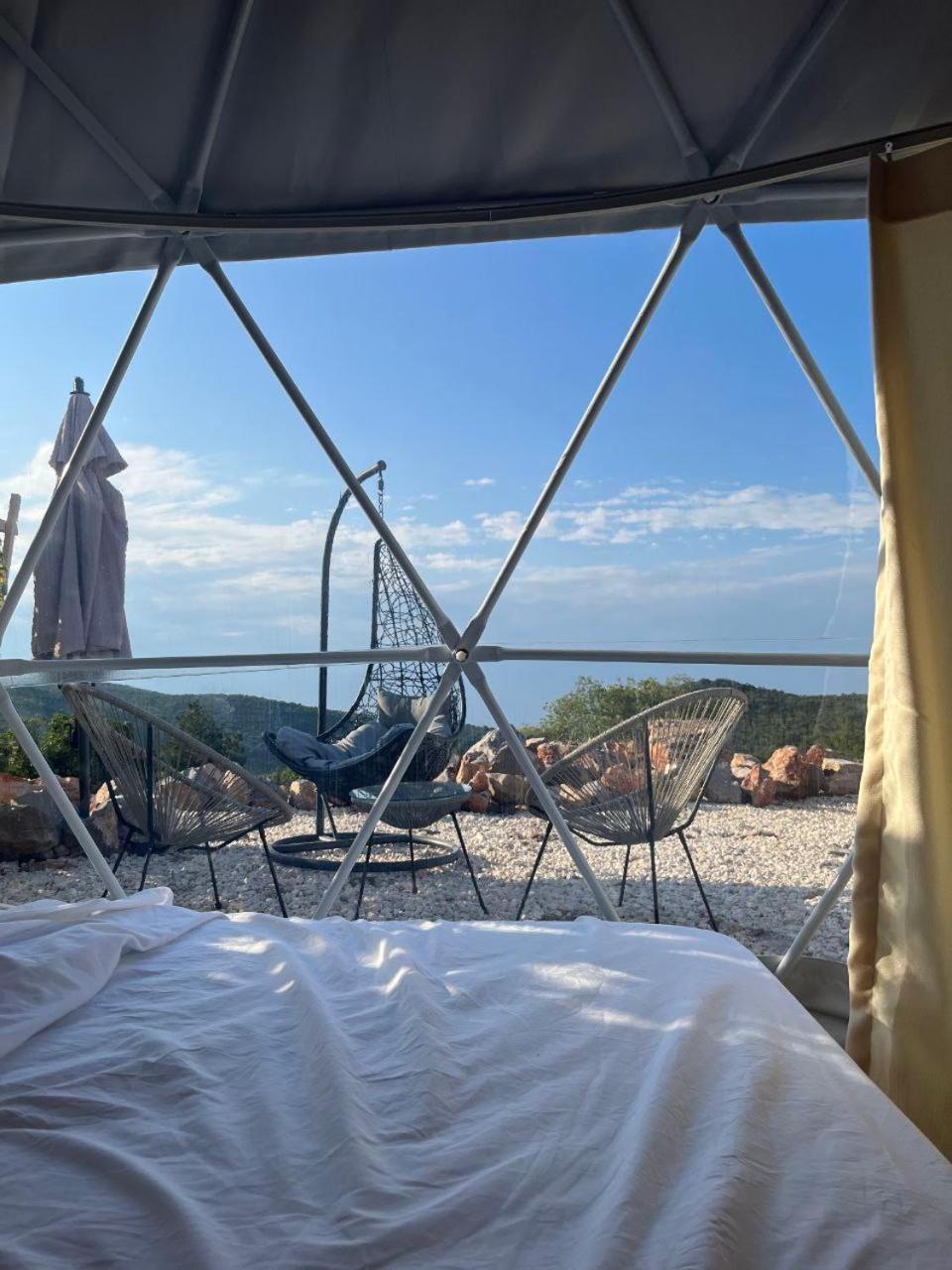 Отель Glamping Rose Радовичи Экстерьер фото