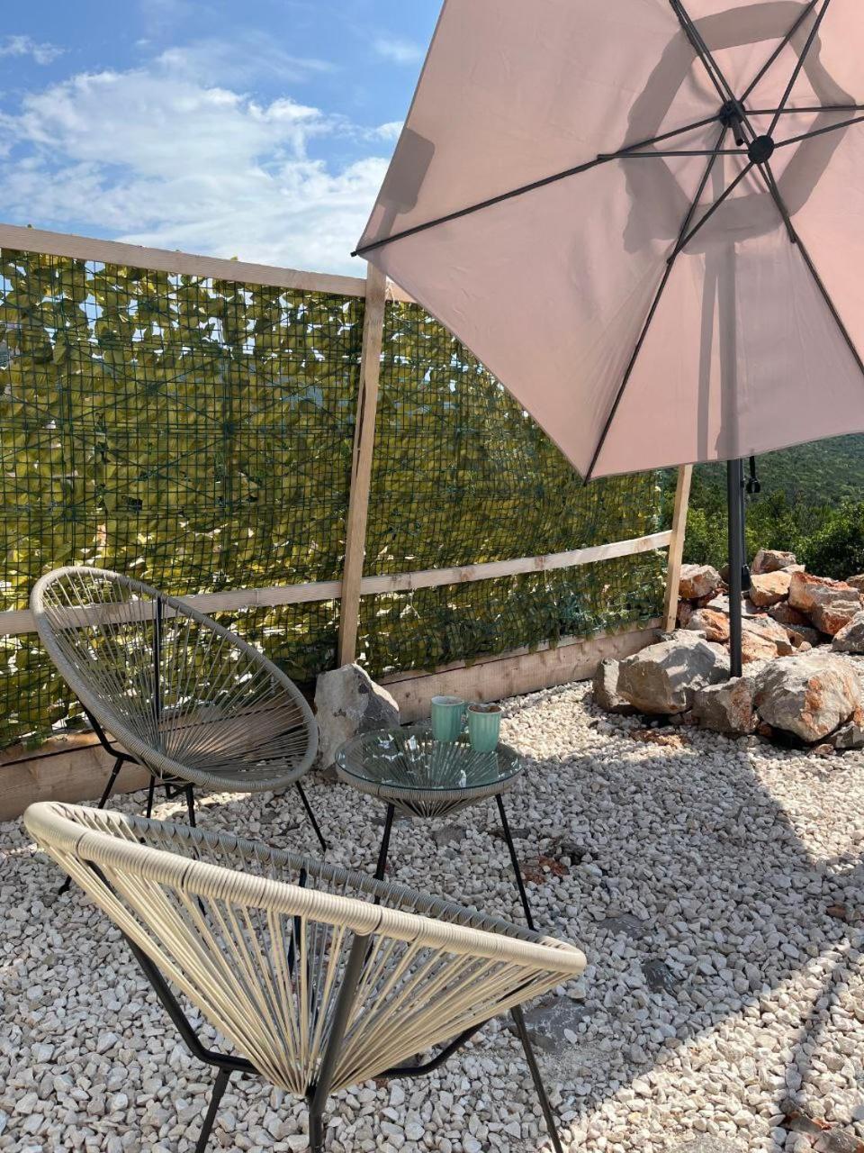 Отель Glamping Rose Радовичи Экстерьер фото