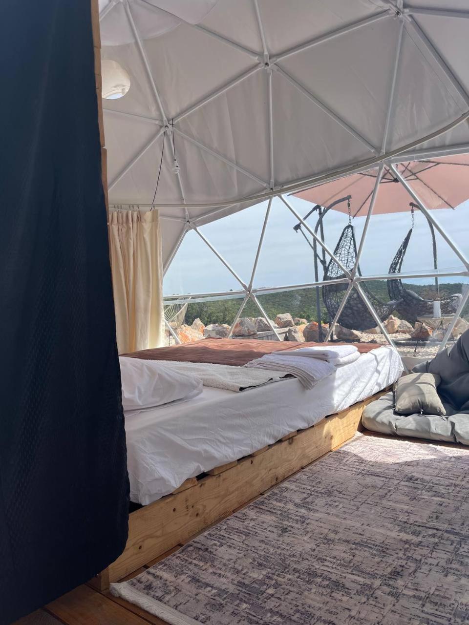 Отель Glamping Rose Радовичи Экстерьер фото